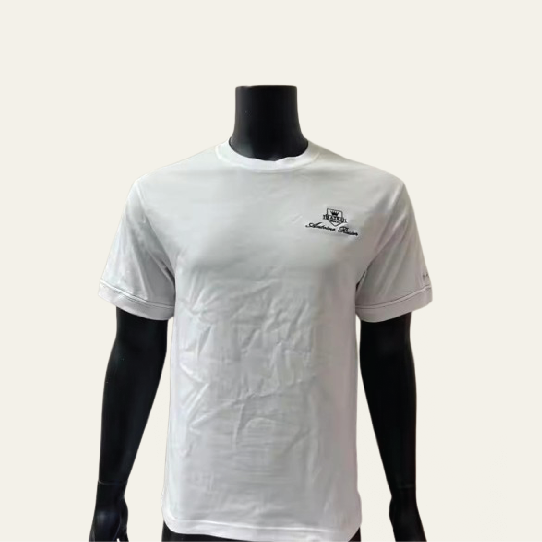 T-shirt noir mat | Aspect raffiné